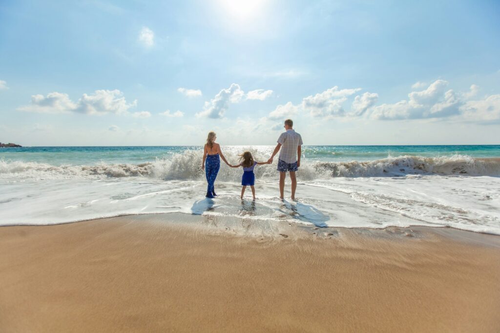 Samen een gezin, samen de kosten: zo verdeel je geldzaken als ouders